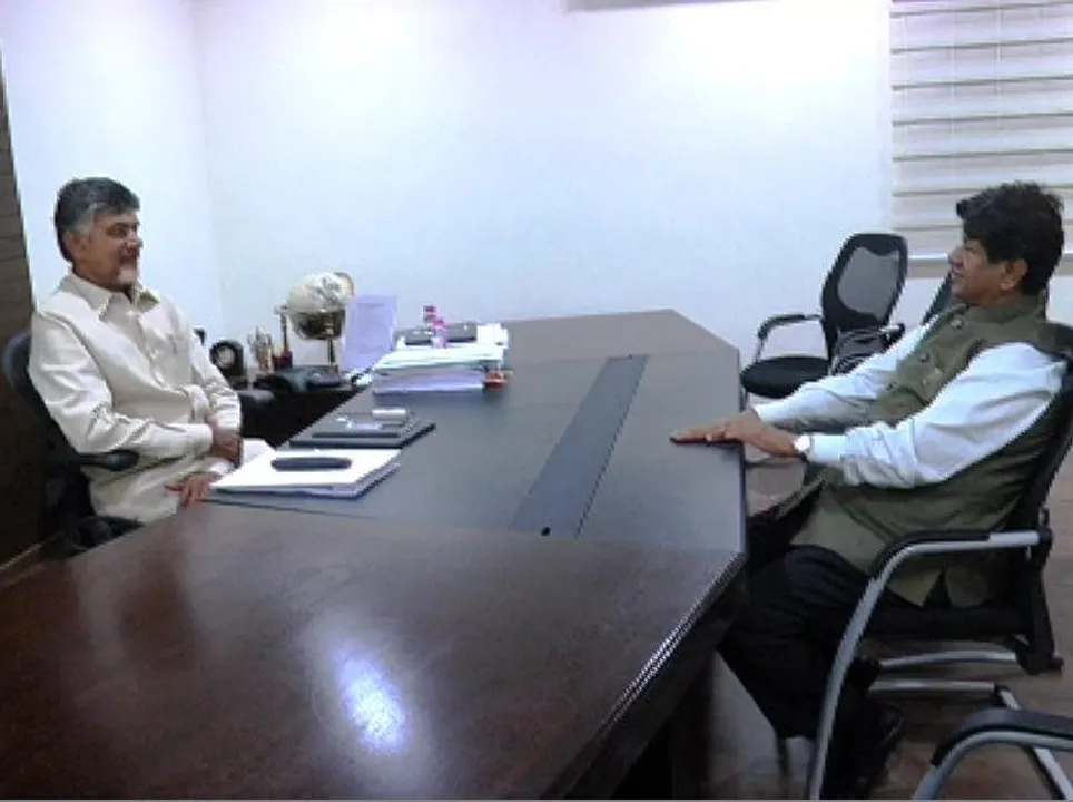  MP Soumya Ranjan Patnaik meets Andhra CM over reservation for women