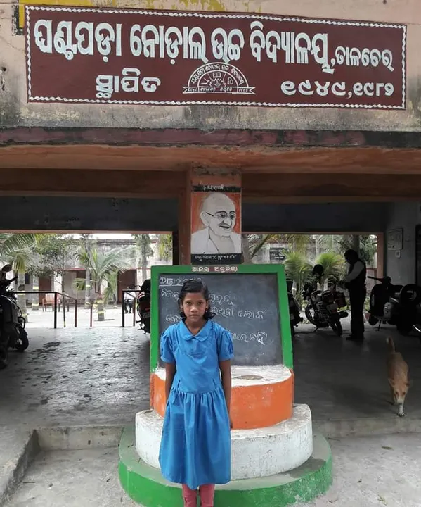  Odisha girl saves friend almost run over by goods train 