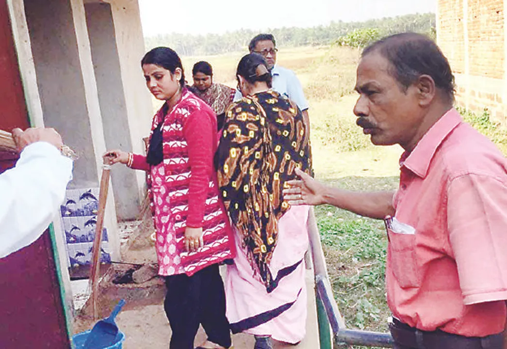  Women teachers asked to clean school toilet in Odisha; photo goes viral