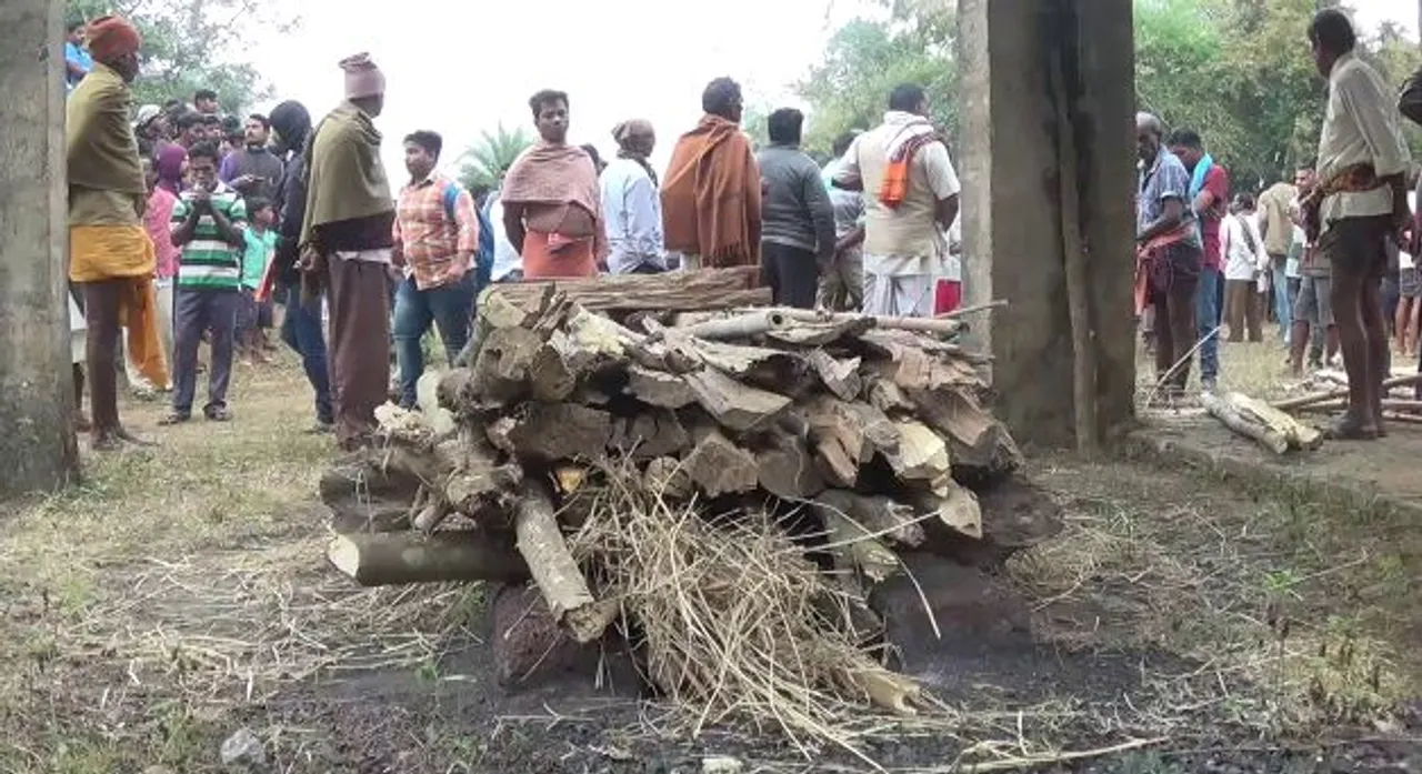  Martyred Odisha jawan cremated with state honours