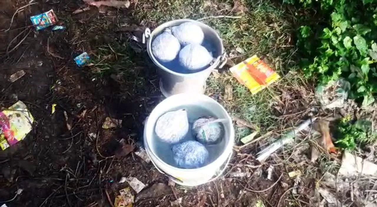  Odisha cops seize six live bombs in Kendrapara; probe on