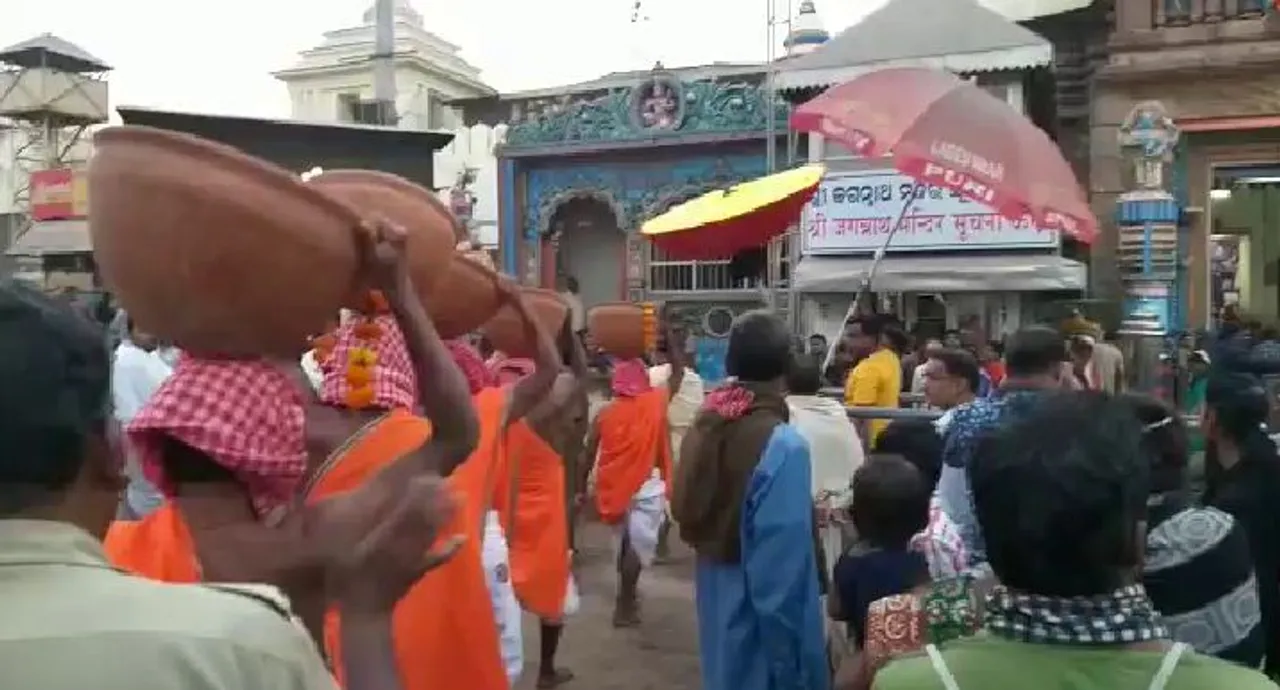  Odisha celebrates Makar Sankranti with traditional fervour