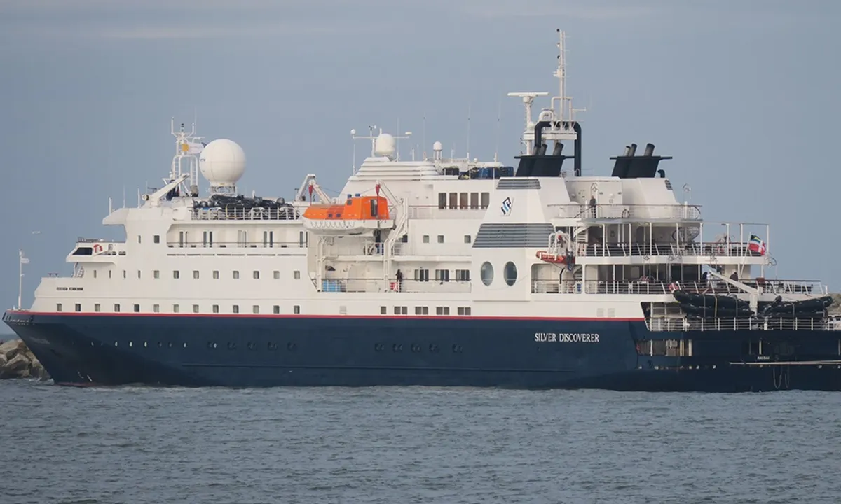  Luxury cruise ship Silver Discoverer to anchor at Odisha coast