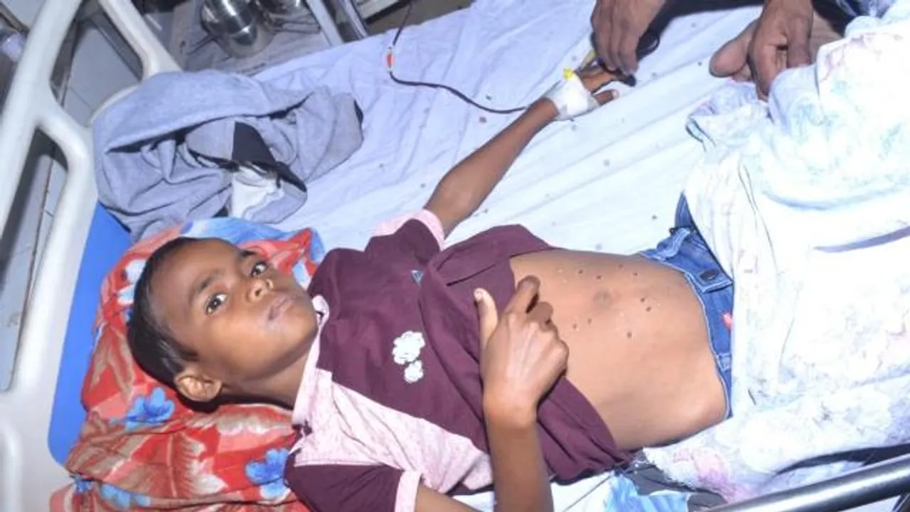  Odisha: School kid among 5 falls sick after consuming toddy