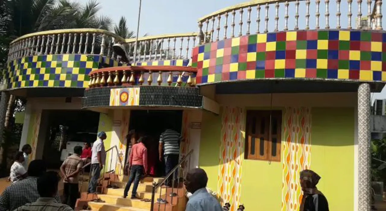  Odisha: Miscreants loot Rs 3.5 lakh, gold from CESU employee's house