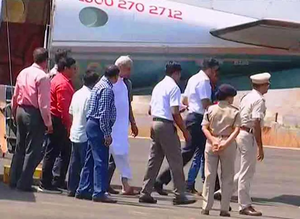  Odisha CM’s aircraft makes emergency landing at Jeypore!  