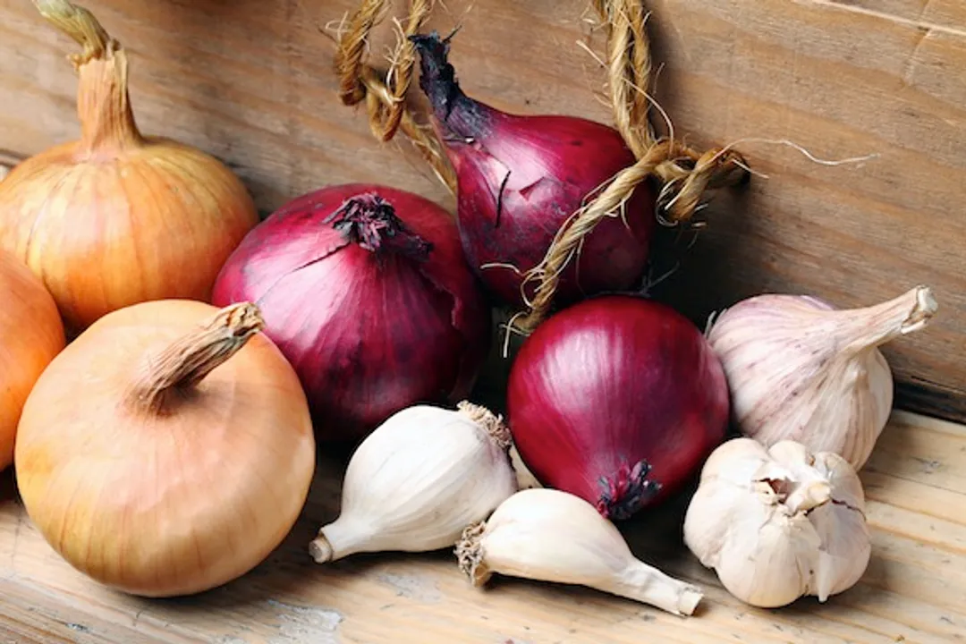  Garlic, onion lower colorectal cancer risk: Study