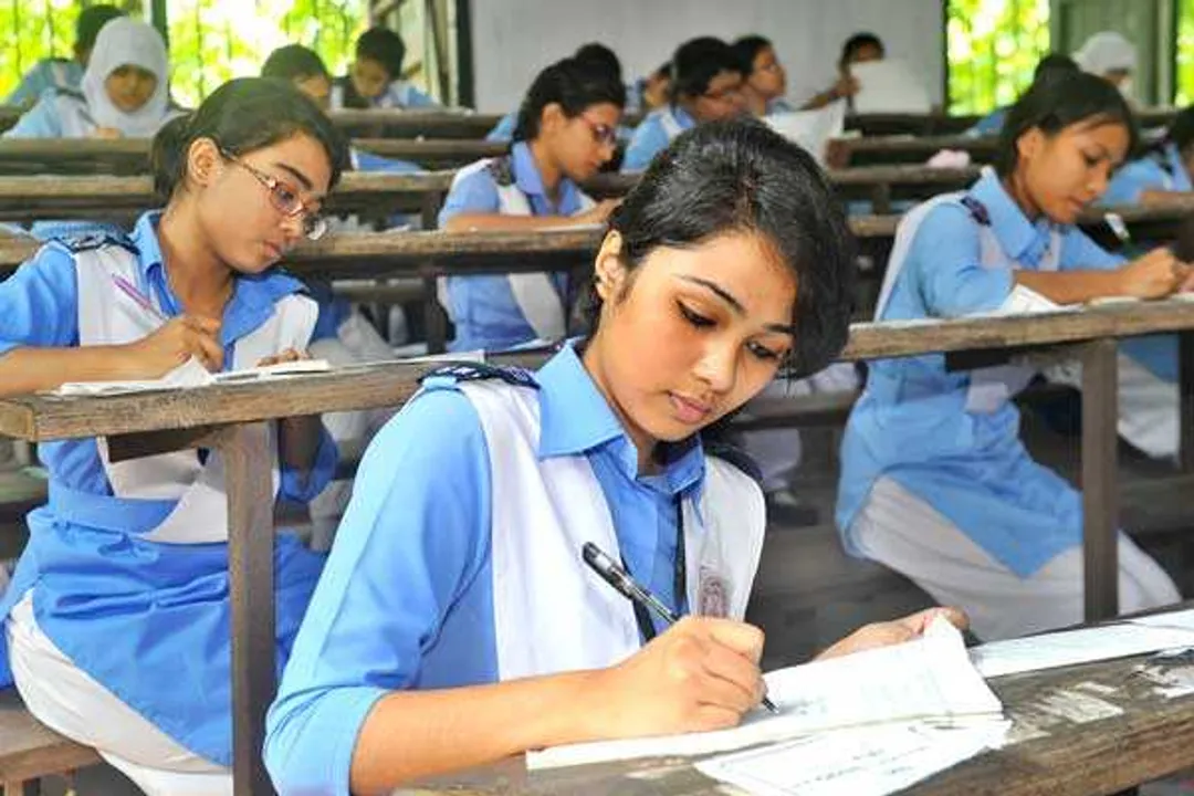  Question paper leak: Odisha bans wristwatches, mobile phones to Plus Two exam centres 