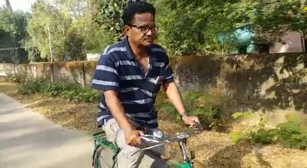  RTO official in Odisha pedals to raise environmental awareness