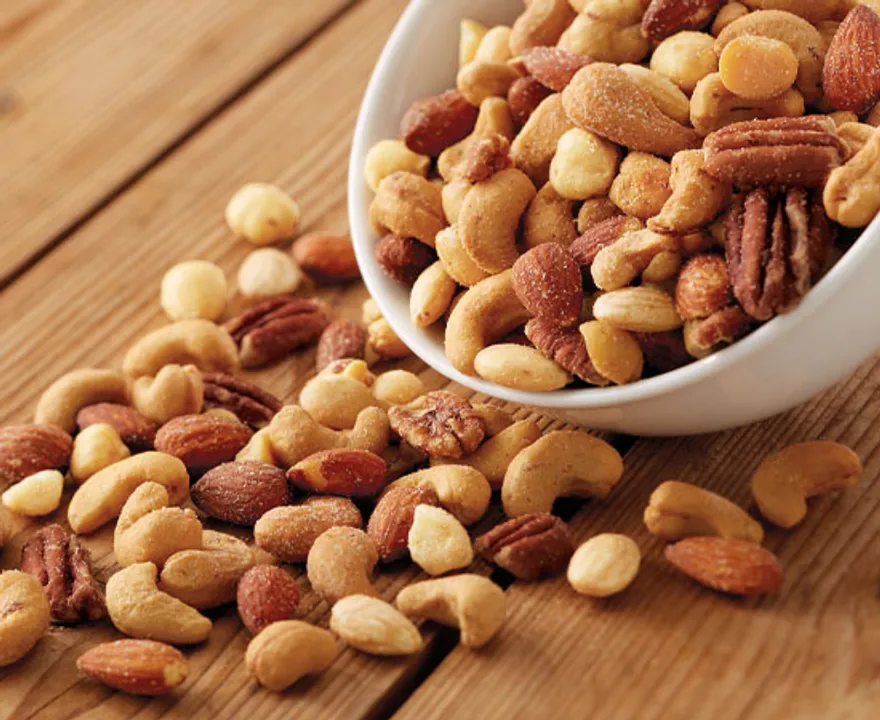  Nuts can keep diabetics' heart healthy