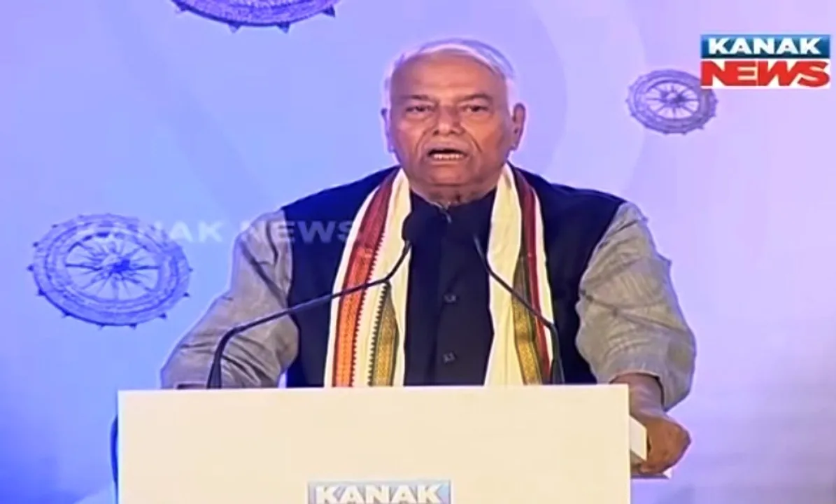  ‘Double engine’ is against federalism: Yashwant Sinha