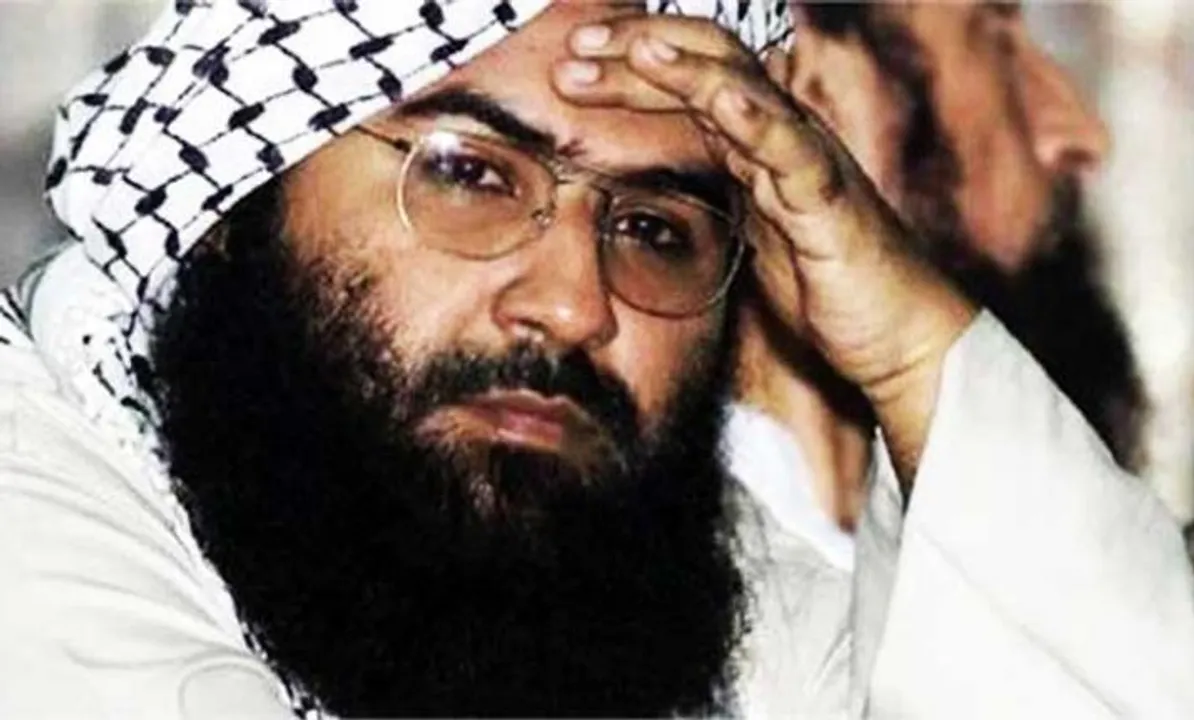  Global terrorist Masood Azhar injured in Pak hospital blast!