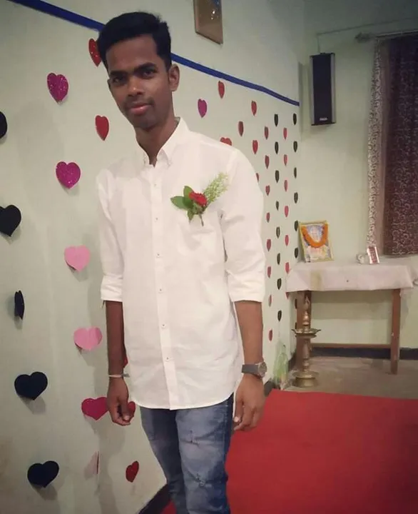  Odisha: Utkal University student found hanging in hostel room