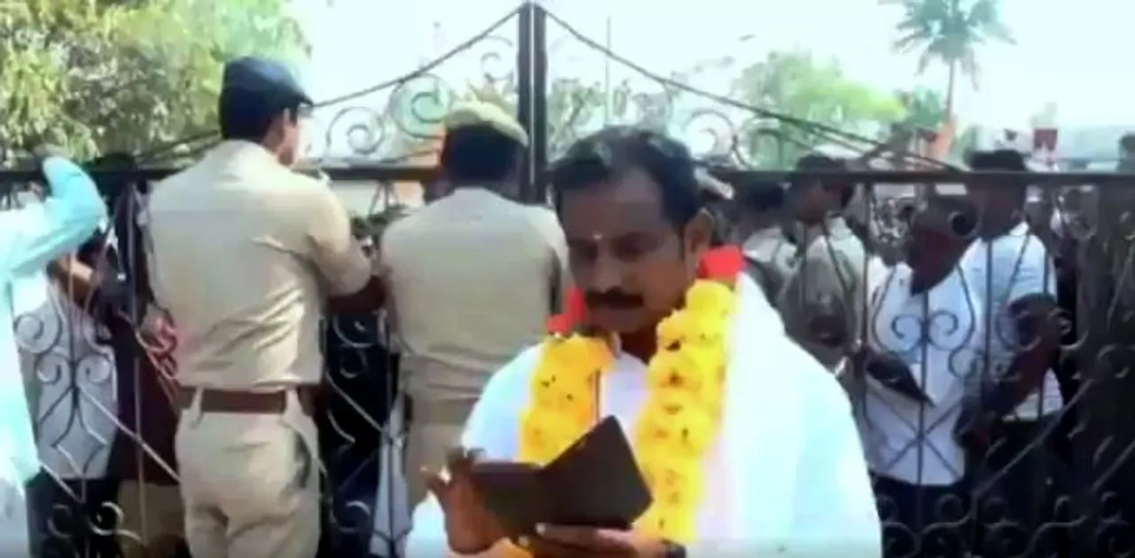  Odisha Elections 2019: Congress candidate Mala Madhi served notice