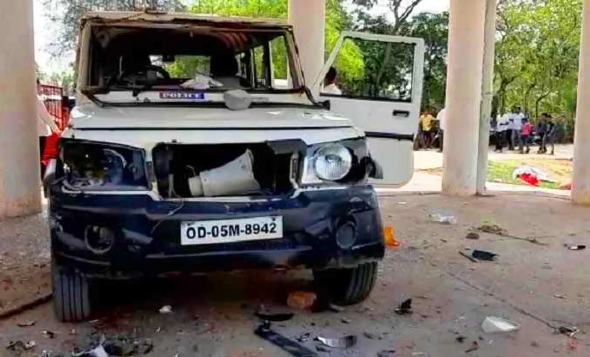  Police station vandalised following group clash in Odisha