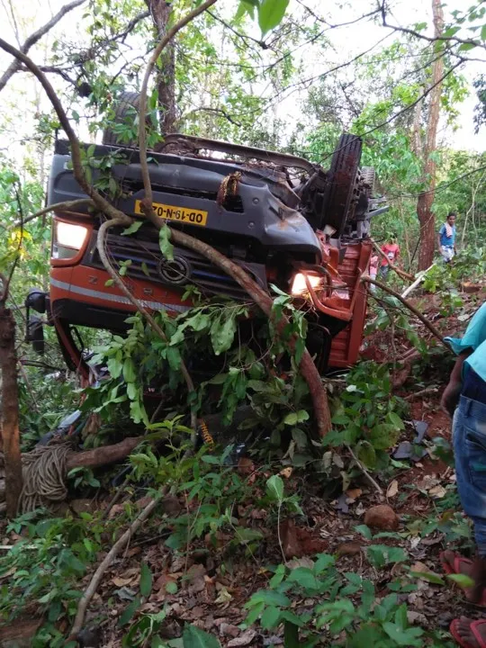  Borewell drilling truck falls off ghat in Odisha; three killed