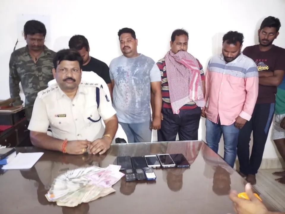 IPL betting racket busted in Odisha; 7 held
