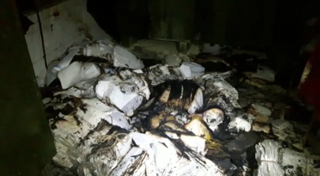  Fire breaks out at SCB Hospital in Odisha's Cuttack