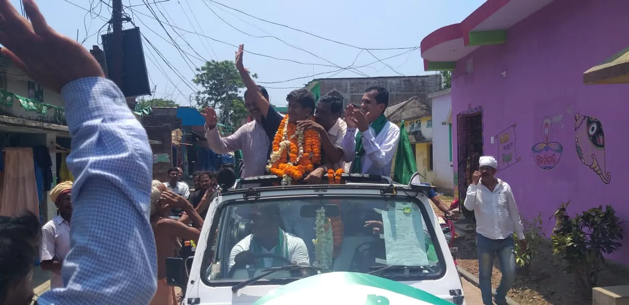  Khandapara witnesses virtually one sided contest