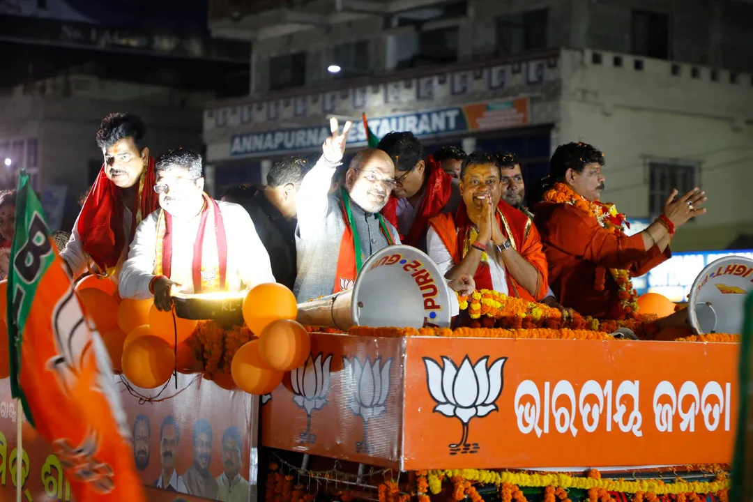  Amit Shah holds roadshow in Odisha's Puri