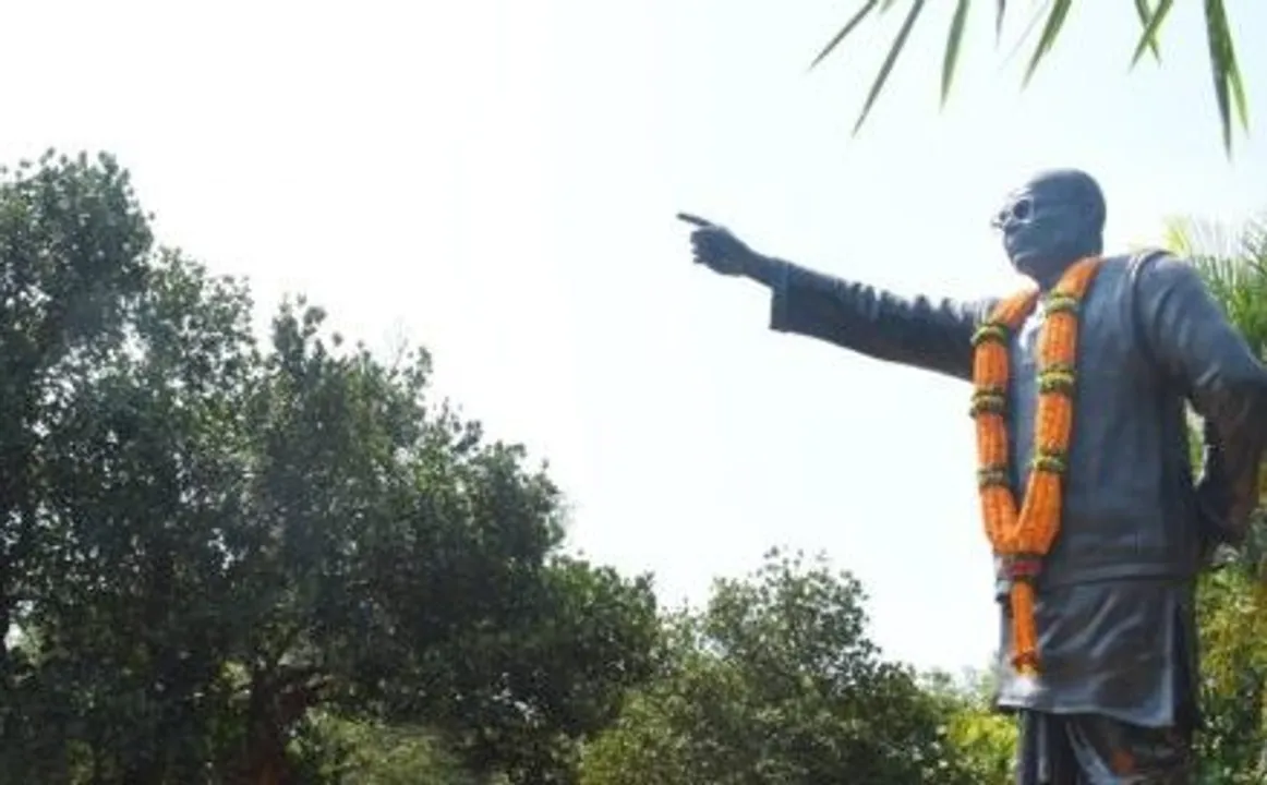  PM Modi remembers Biju Patnaik on birth anniversary