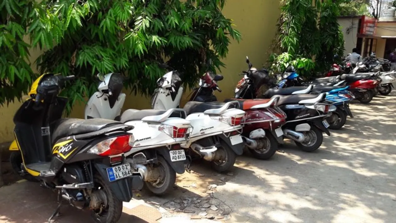  Conman takes OLX users for a ride in Odisha; One held