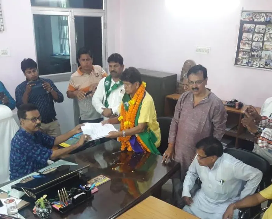  Soumya Ranjan Patnaik files nomination for Khandapada Assembly seat