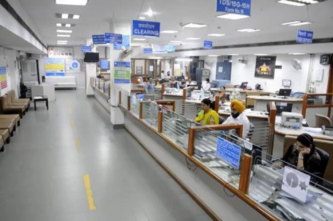 Except Puri, 99% banks functional in Odisha post Cyclone FANI
