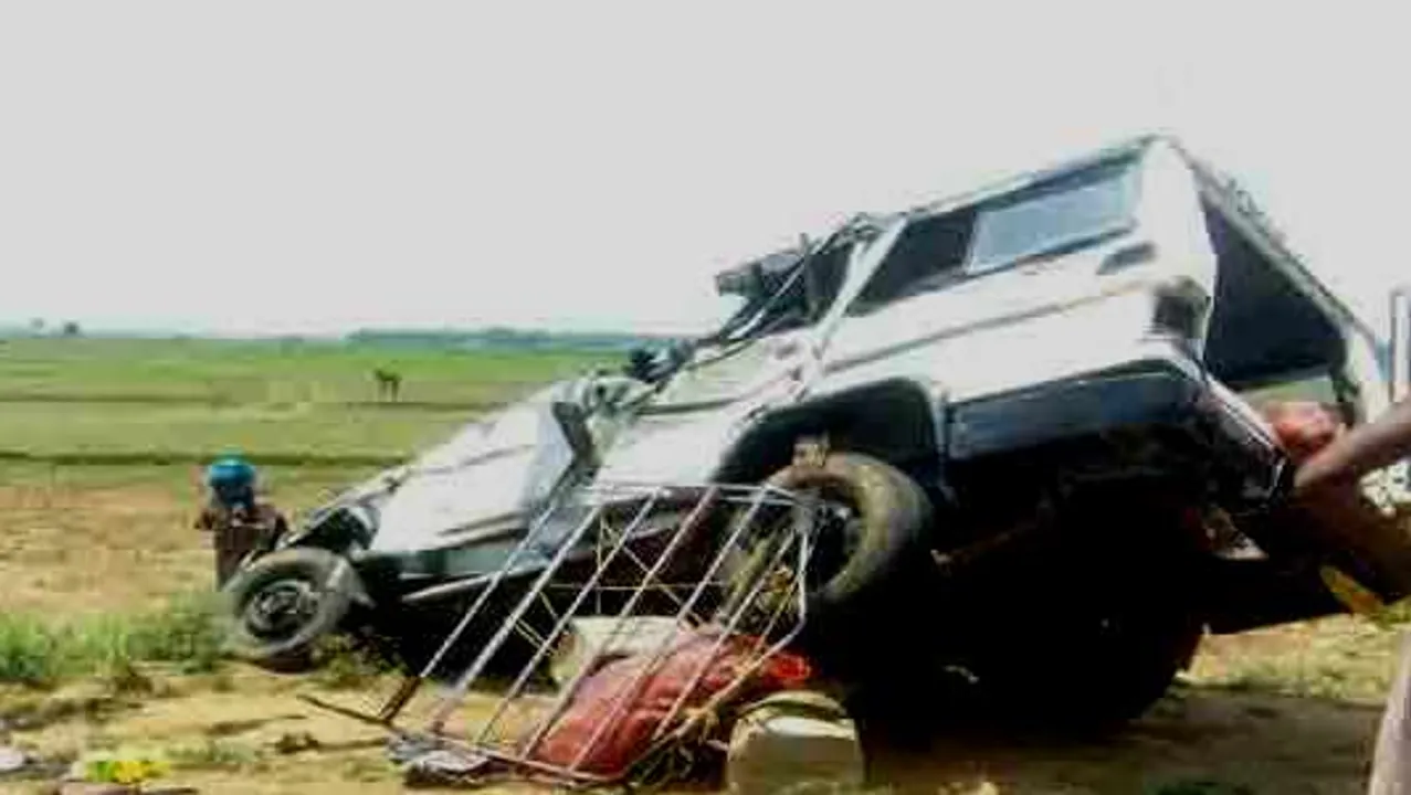  SUV rams into electric pole in Odisha; 2 dead, 7 critical