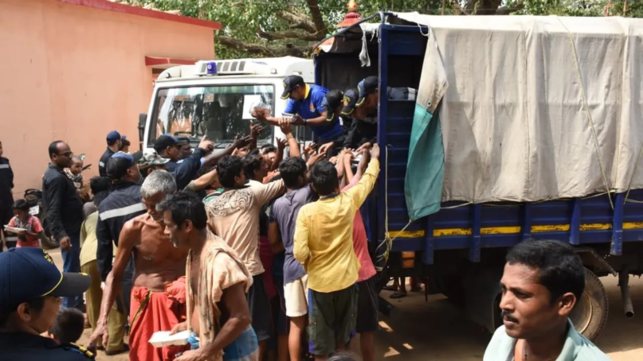  FANI: Relief camps, community kitchens by Indian Navy in Odisha's Puri