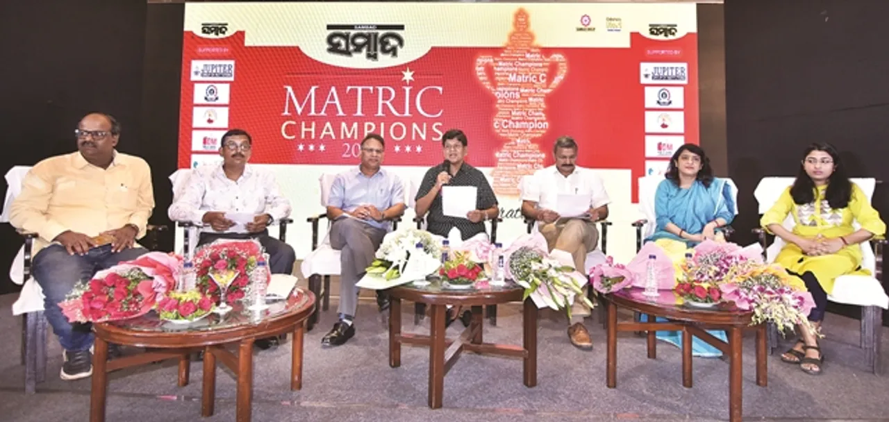  Odisha: 276 Matric Champions felicitated