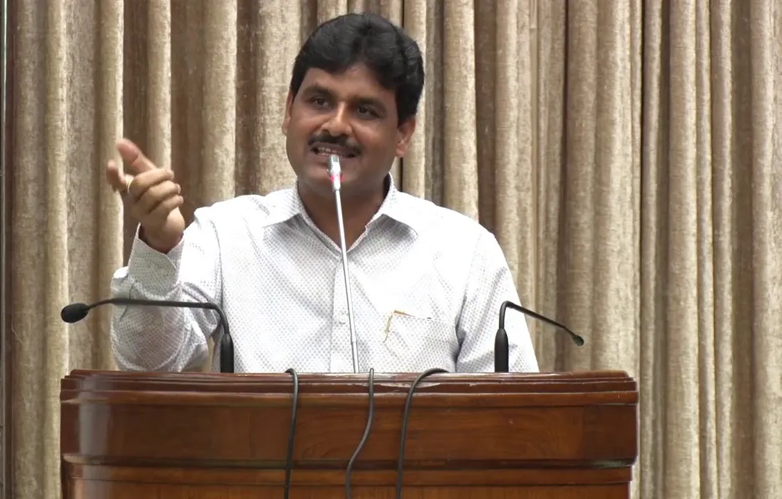  Odisha teacher helps underprivileged students to realise dreams