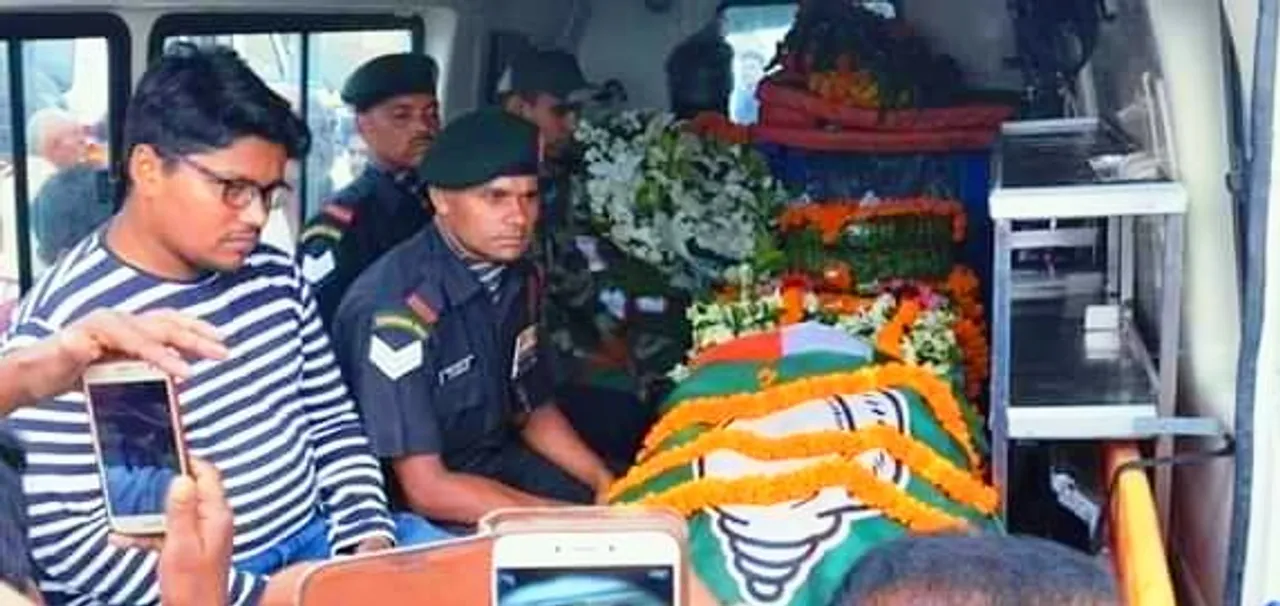  BJD under fire over party flag on Pulwama Martyr’s coffin