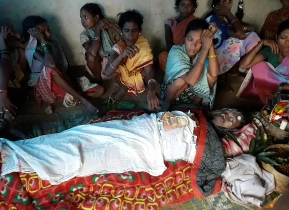 Maoists kill abductee in 'praja court' in Odisha