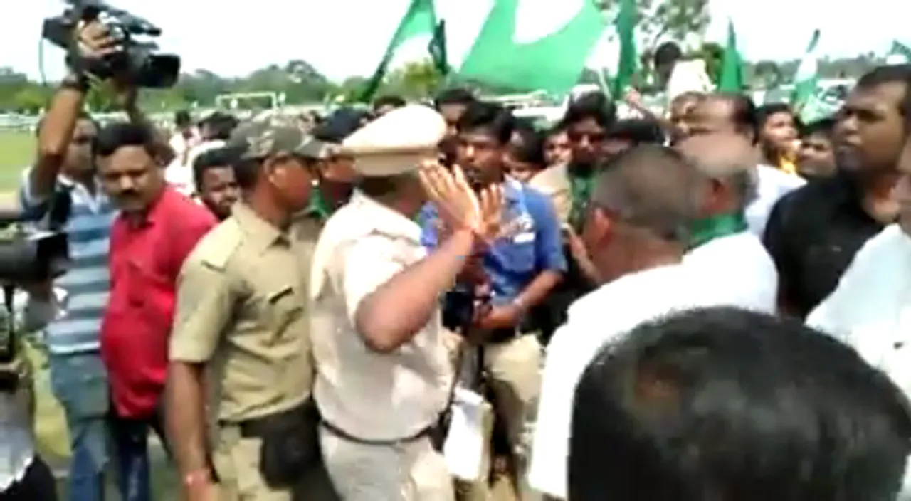  Misbehaviour with journo: Odisha DGP orders probe, Opp demands action