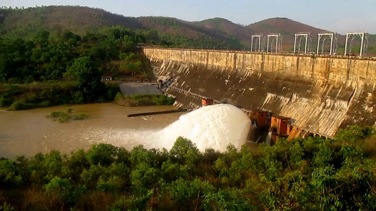  Heavy rain: Water level of Machkund Reservoir on rise  