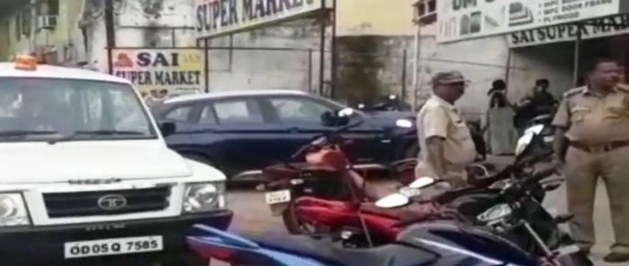  Miscreants injure 3 after unsuccessful loot bid in Odisha's Berhampur