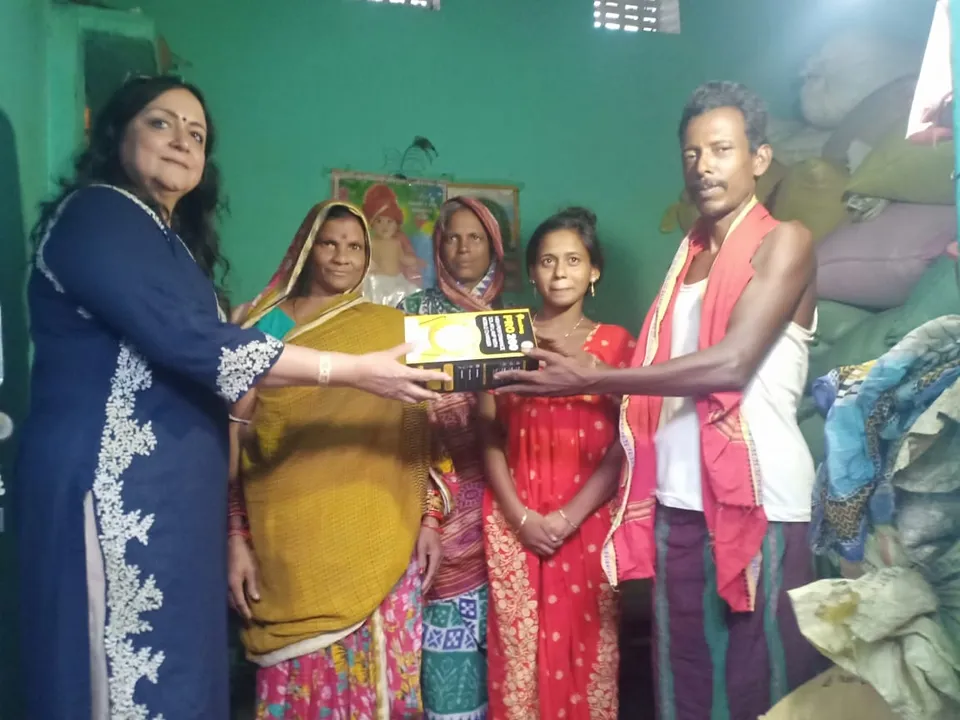  ‘Sambad’, Project Chirag distribute solar lanterns in Fani-hit areas
