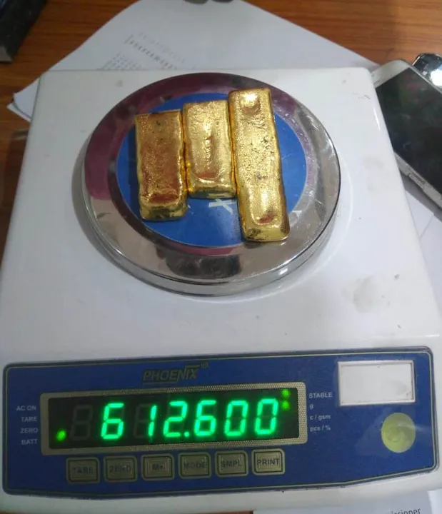  Gold bars found from passenger’s rectum at Bhubaneswar Airport; 2 held