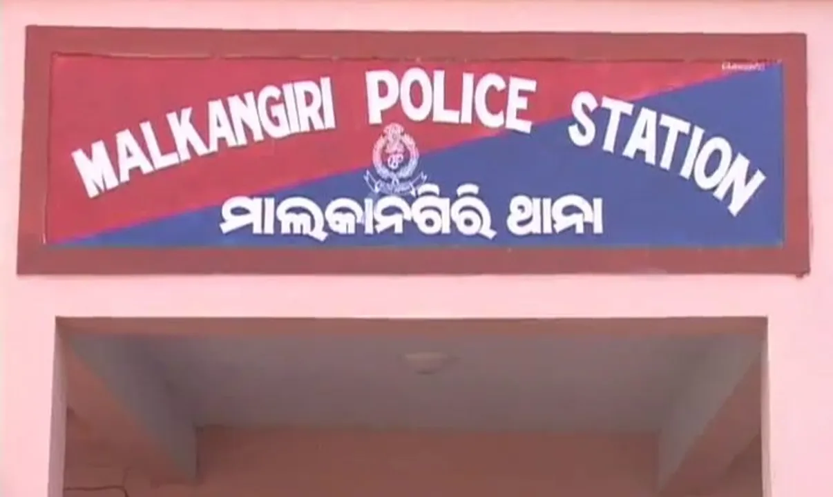  Three Odisha cops land in Vigilance net for taking bribe