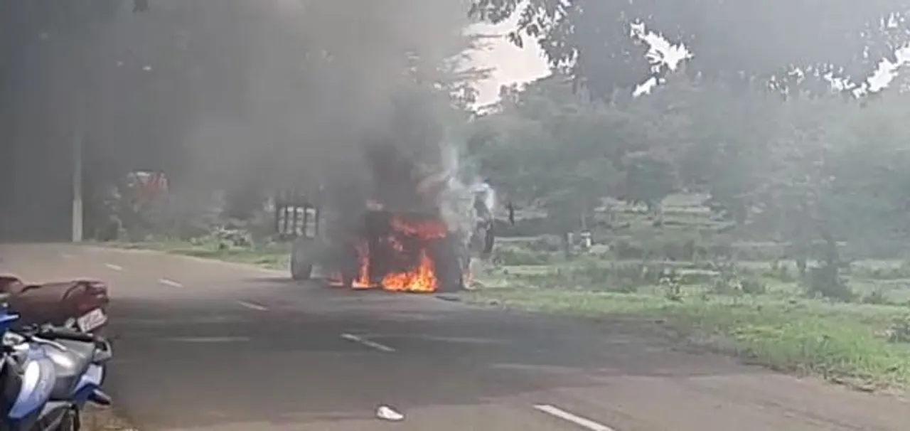 Man killed, mother critical in road mishap in Odisha's Balangir