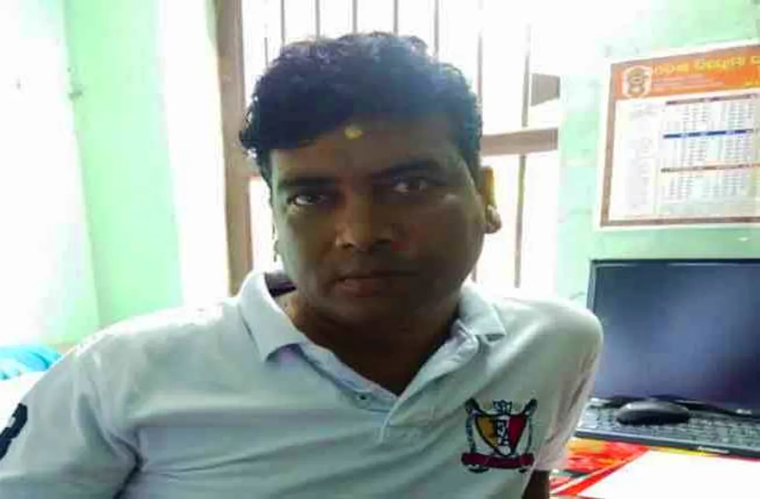  Junior Engineer caught taking bribe in Odisha’s Keonjhar  