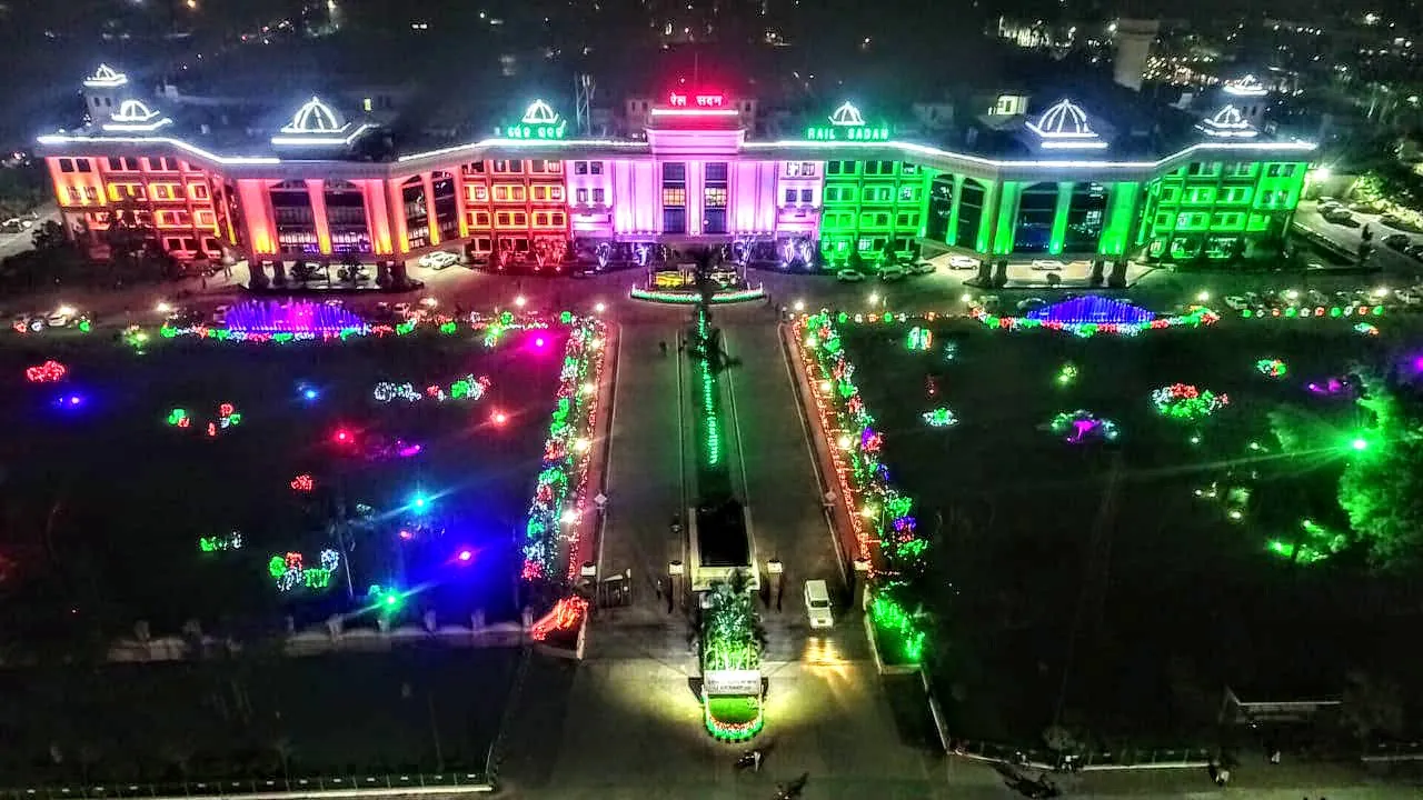 In pics: ECoR Hqrs in Odisha capital illuminated with tricolour lights