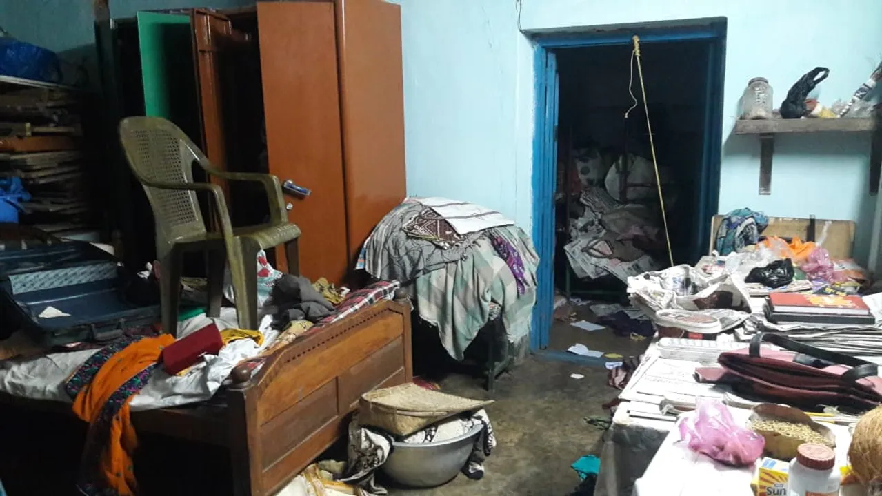  Odisha: Miscreants loot cash & gold, lock house from outside before fleeing    