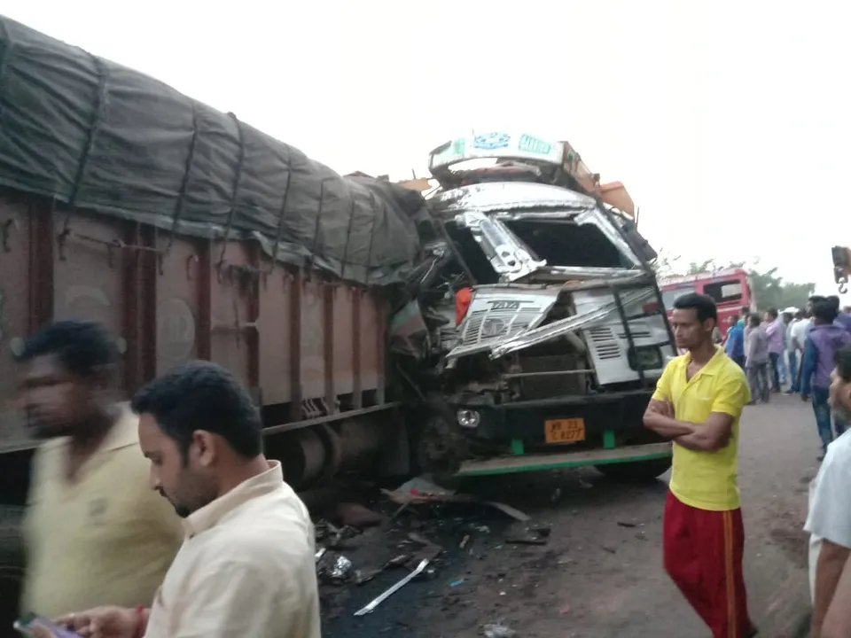  One dead, another critical in truck collision in Odisha