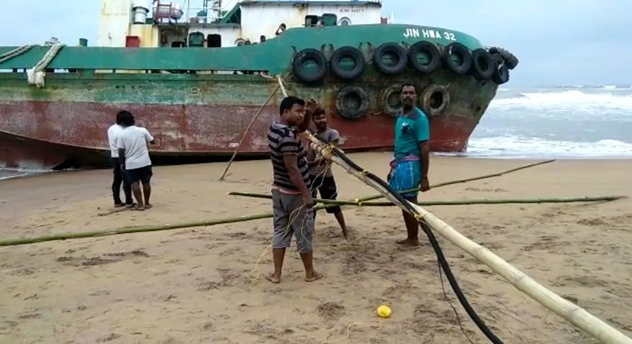  Odisha: Vessel owner asked to shift ship from Chilika shore in 7 days
