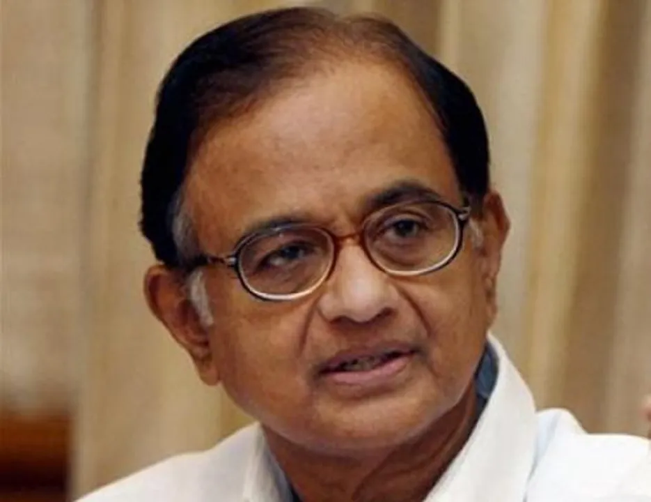  Chidambaram says his plea challenging CBI custody not listed today