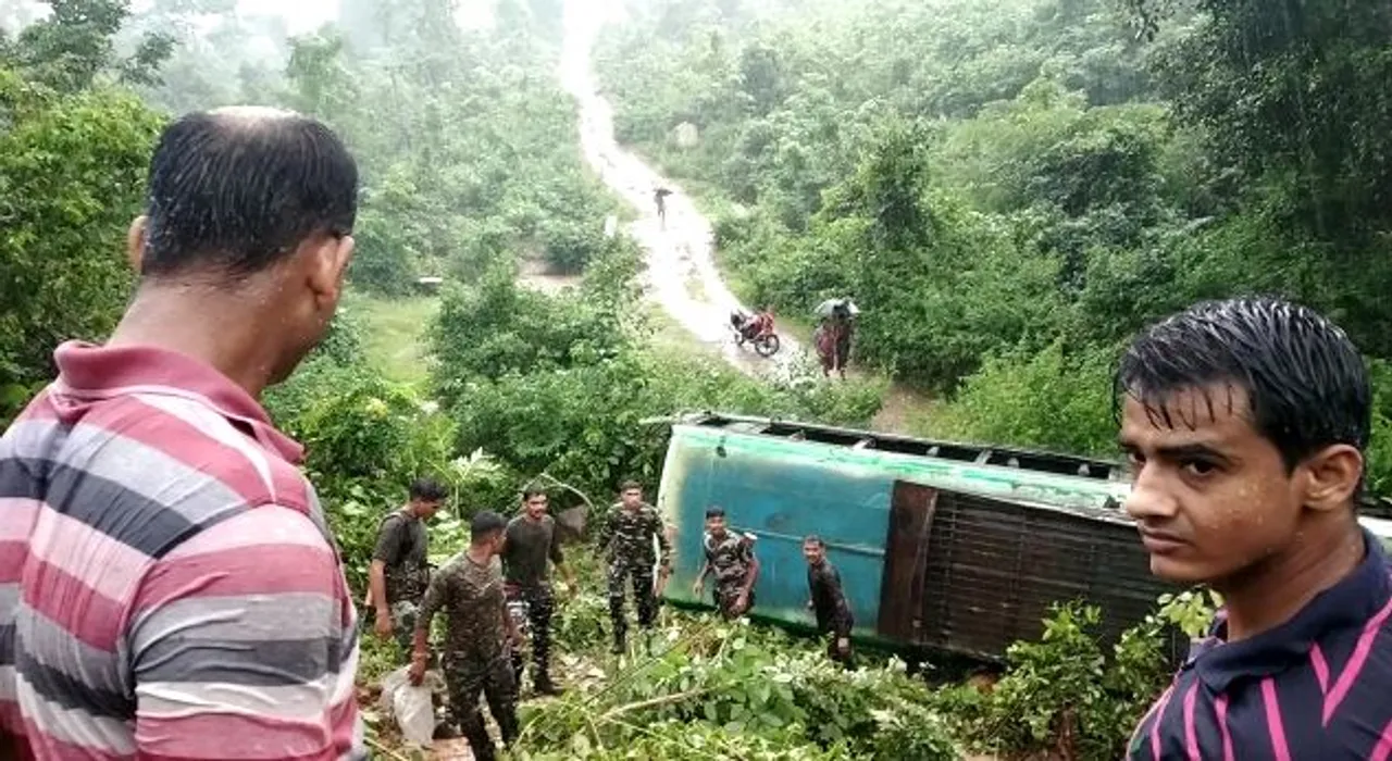  Bus falls off bridge in Odisha's Kandhamal; over 30 injured