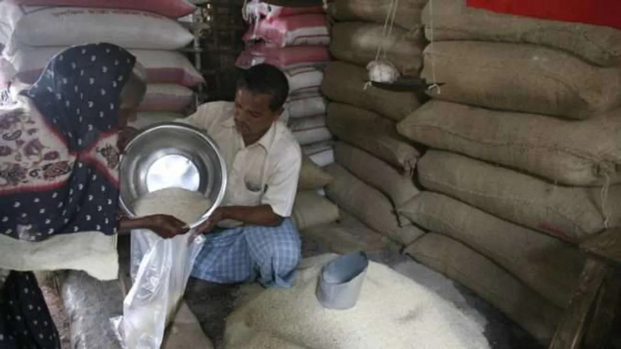  Odisha extends deadline for linking Aadhaar with ration card