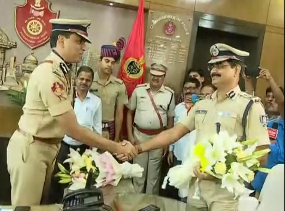  Sudhanshu Sarangi assumes office as Twin City Police Commissioner